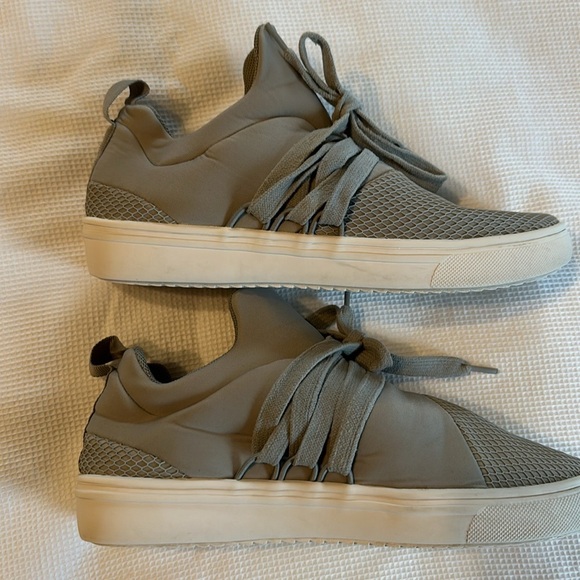 Steve Madden Lancer Women’s gray tennis shoes size 7.5 M - Picture 11 of 11